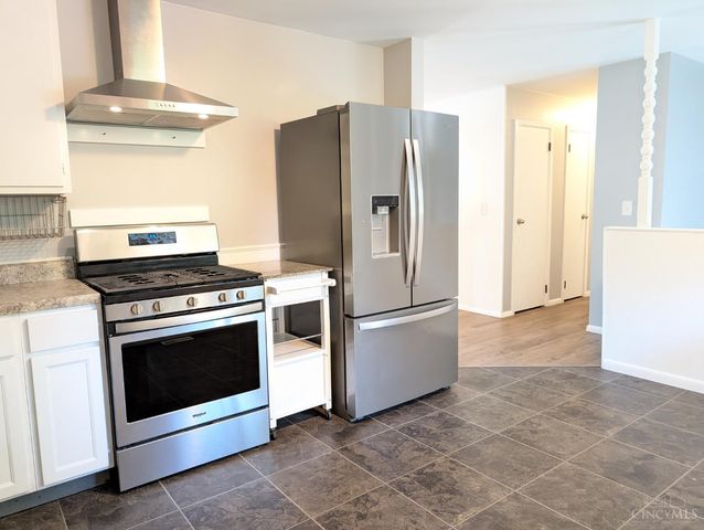 32 Yellowdale Drive, Fairfield, OH 45014