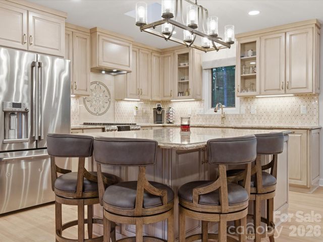 115 Forest Cliff Court NE, Concord, NC 28025