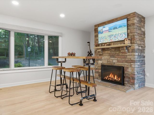 115 Forest Cliff Court NE, Concord, NC 28025