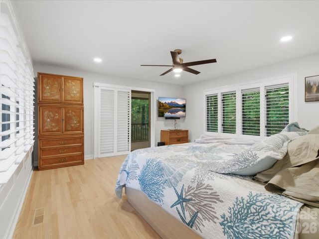 115 Forest Cliff Court NE, Concord, NC 28025