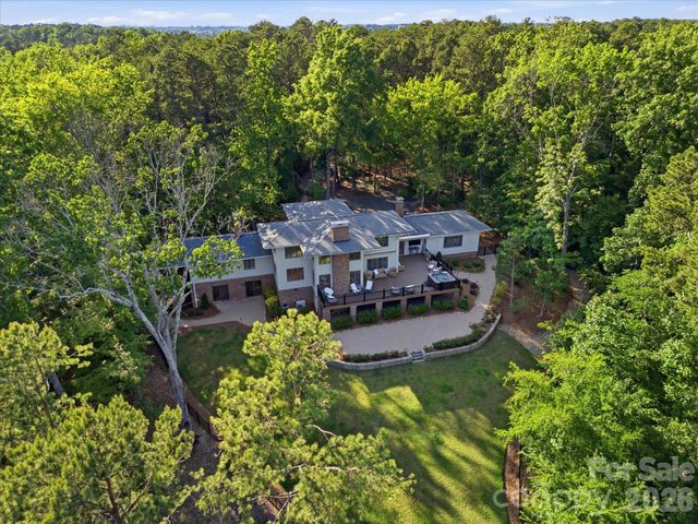 115 Forest Cliff Court NE, Concord, NC 28025