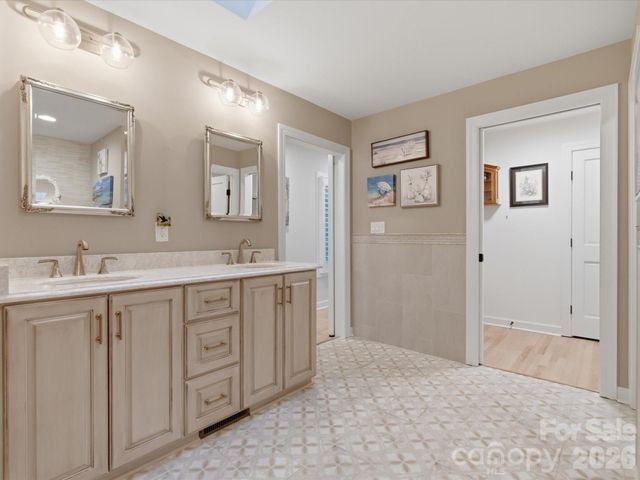 115 Forest Cliff Court NE, Concord, NC 28025
