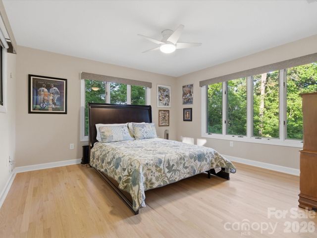 115 Forest Cliff Court NE, Concord, NC 28025