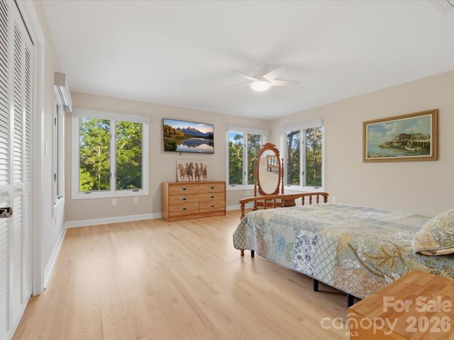 115 Forest Cliff Court NE, Concord, NC 28025