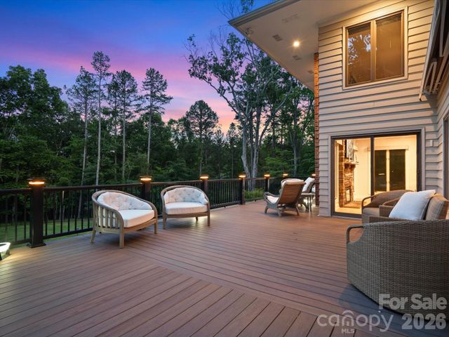 115 Forest Cliff Court NE, Concord, NC 28025