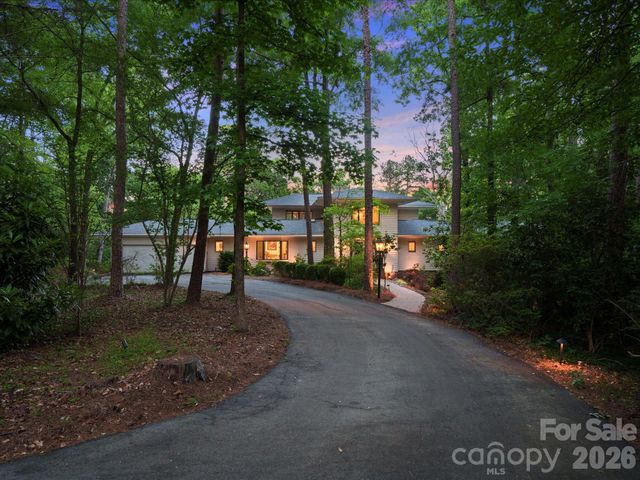 115 Forest Cliff Court NE, Concord, NC 28025