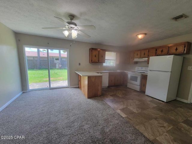 6321 Olokee Street, Callaway, FL 32404