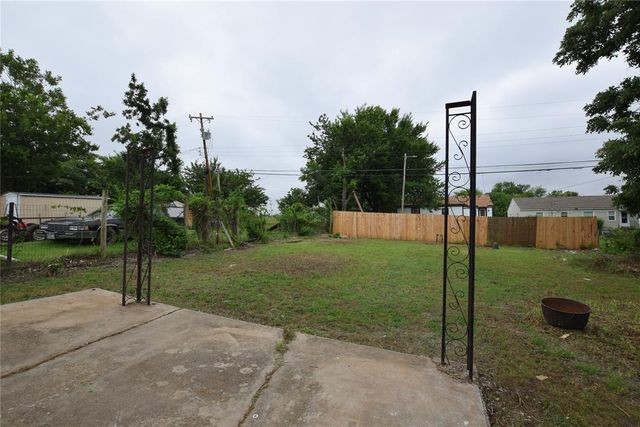 1924 NE 25th Street, Oklahoma City, OK 73111