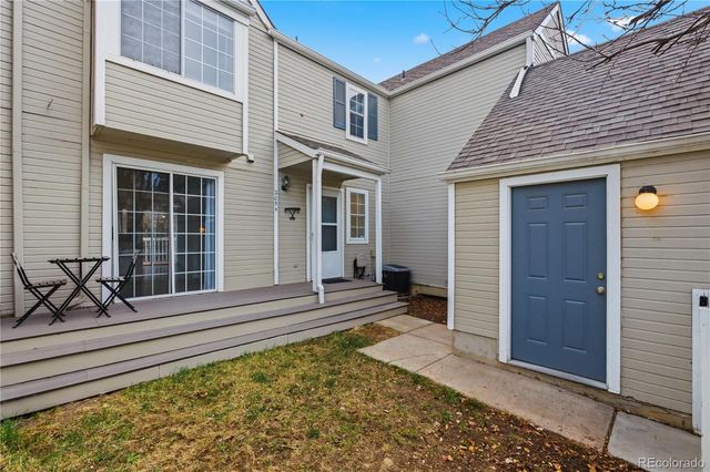 2054 Sunridge Circle, Broomfield, CO 80020