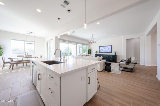 18118 W HIGHLAND Avenue, Goodyear, AZ 85395