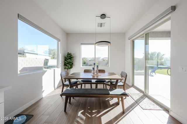 18118 W HIGHLAND Avenue, Goodyear, AZ 85395