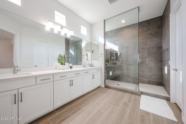 18118 W HIGHLAND Avenue, Goodyear, AZ 85395