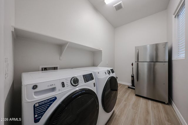 18118 W HIGHLAND Avenue, Goodyear, AZ 85395