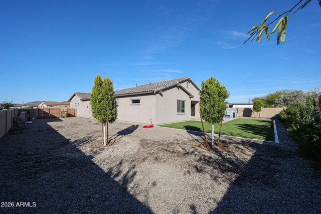18118 W HIGHLAND Avenue, Goodyear, AZ 85395