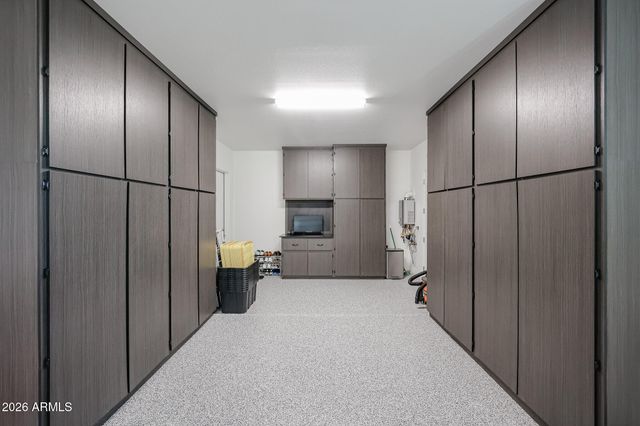 18118 W HIGHLAND Avenue, Goodyear, AZ 85395