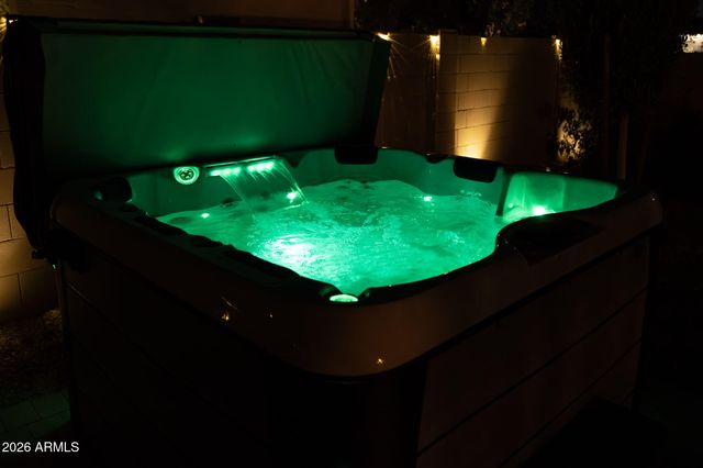 18118 W HIGHLAND Avenue, Goodyear, AZ 85395