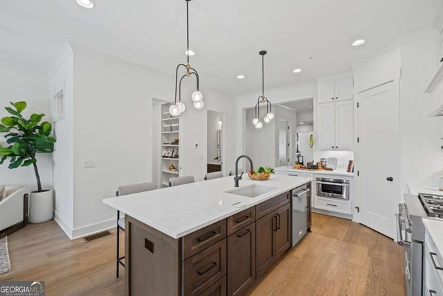 580 Brashy Street, Woodstock, GA 30188
