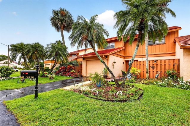 5316 Stonybrook Lane, Boynton Beach, FL 33437