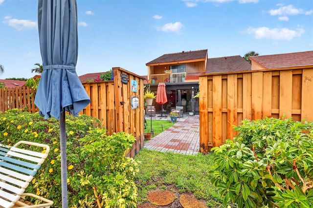 5316 Stonybrook Lane, Boynton Beach, FL 33437