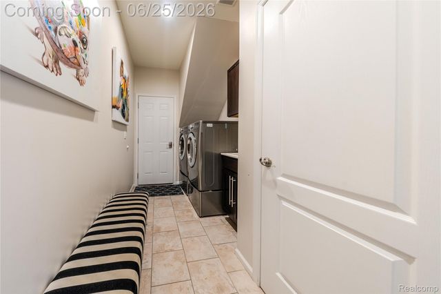 50719 Amesburg Drive, Novi, MI 48374
