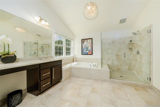 50719 Amesburg Drive, Novi, MI 48374