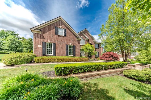 50719 Amesburg Drive, Novi, MI 48374