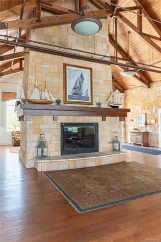 50719 Amesburg Drive, Novi, MI 48374