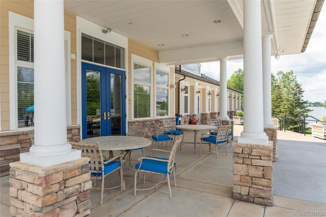 50719 Amesburg Drive, Novi, MI 48374