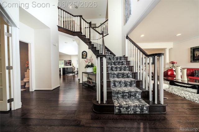 50719 Amesburg Drive, Novi, MI 48374
