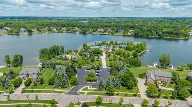 50719 Amesburg Drive, Novi, MI 48374