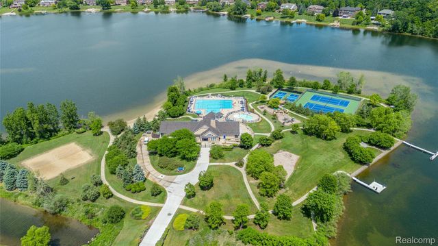 50719 Amesburg Drive, Novi, MI 48374