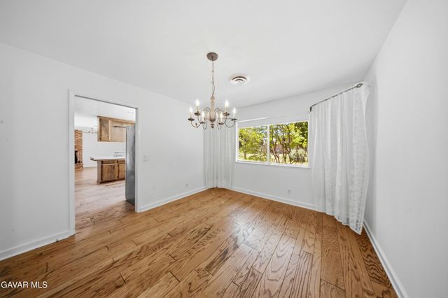 43944 Halcom Avenue, Lancaster, CA 93536