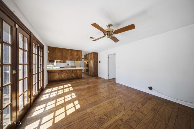 43944 Halcom Avenue, Lancaster, CA 93536