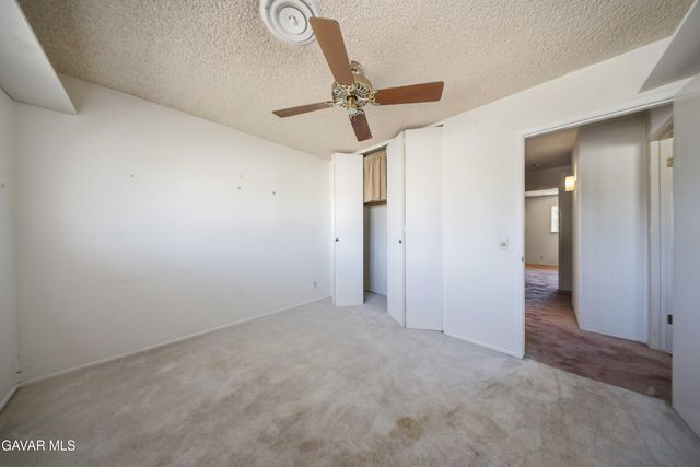 43944 Halcom Avenue, Lancaster, CA 93536