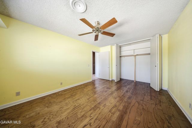 43944 Halcom Avenue, Lancaster, CA 93536