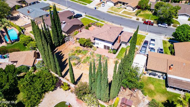 43944 Halcom Avenue, Lancaster, CA 93536