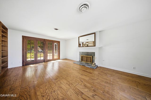 43944 Halcom Avenue, Lancaster, CA 93536