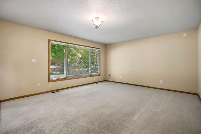 902 Allendale Lake Road, Greenwood, MO 64034