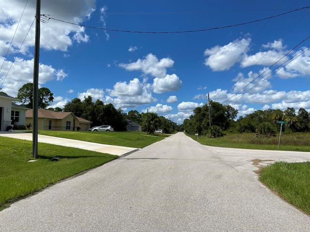 000 Scenic Road, North Port, FL 34288