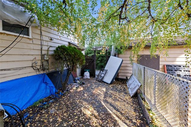 11430 69th Place S, Seattle, WA 98178