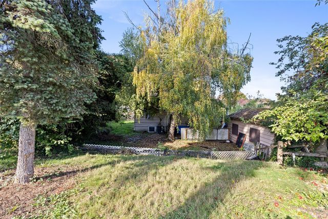 11430 69th Place S, Seattle, WA 98178