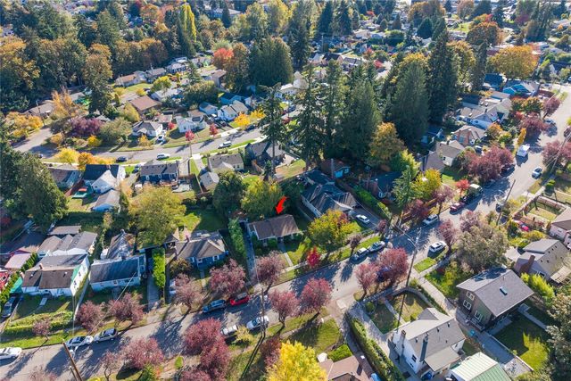 11430 69th Place S, Seattle, WA 98178