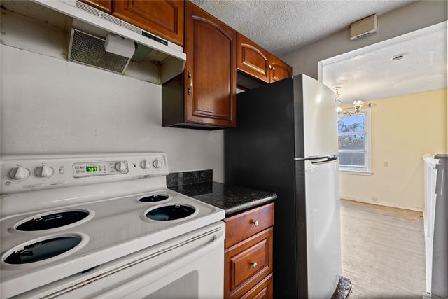 11430 69th Place S, Seattle, WA 98178