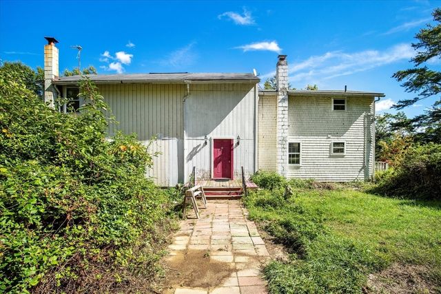 42 Steeplebush Way, Plymouth, MA 02360