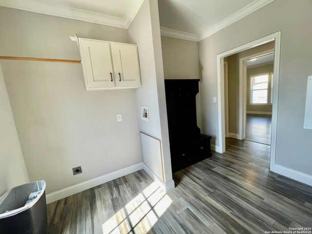 203 RANCH DR, Bandera, TX 78003