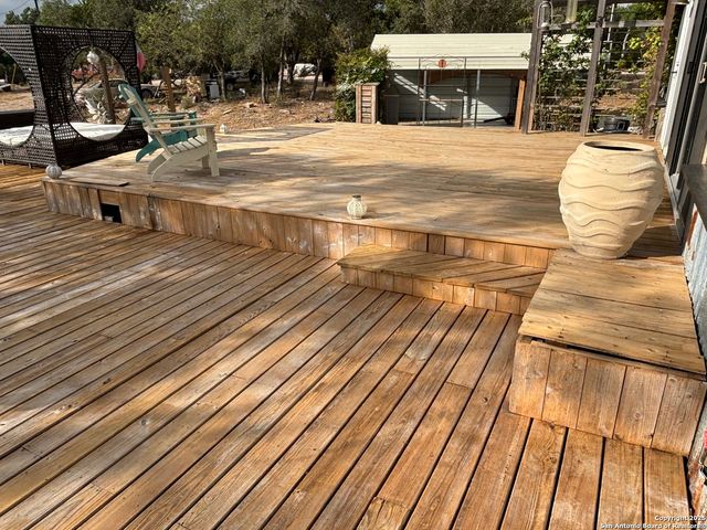 203 RANCH DR, Bandera, TX 78003