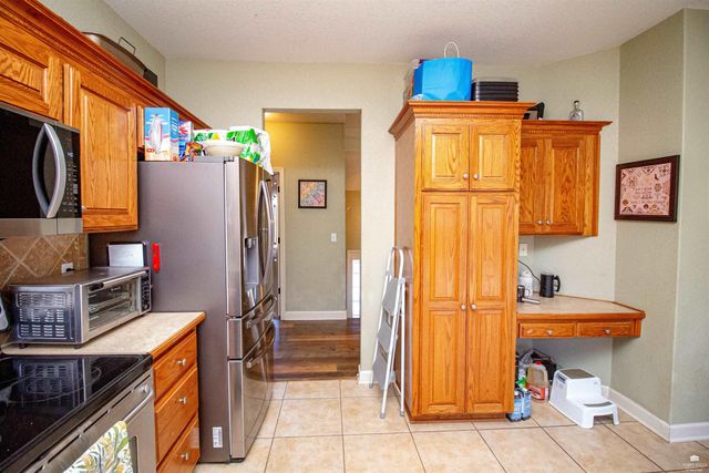 1332 Spring Hill Dr., Junction City, KS 66441