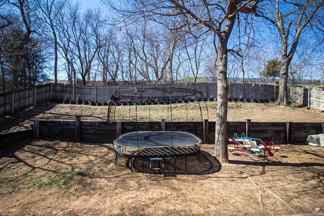 1332 Spring Hill Dr., Junction City, KS 66441