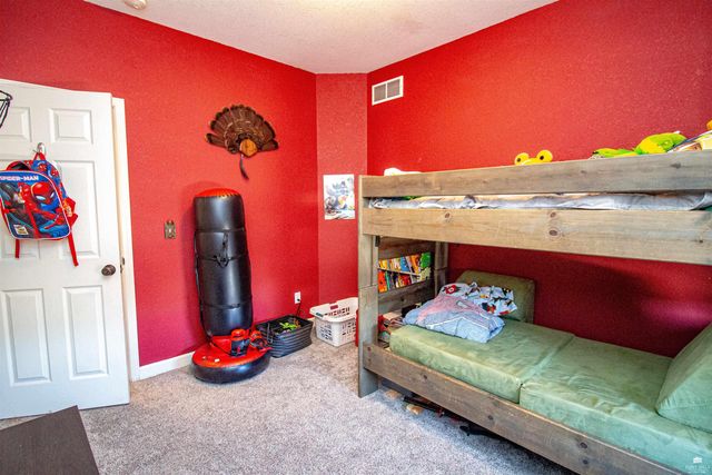 1332 Spring Hill Dr., Junction City, KS 66441