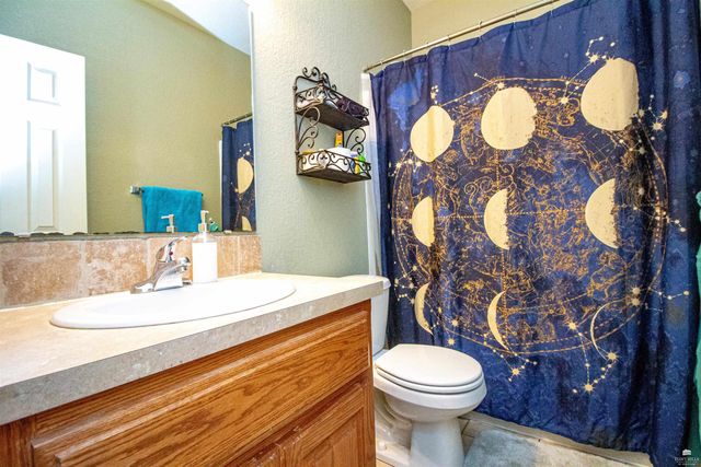 1332 Spring Hill Dr., Junction City, KS 66441